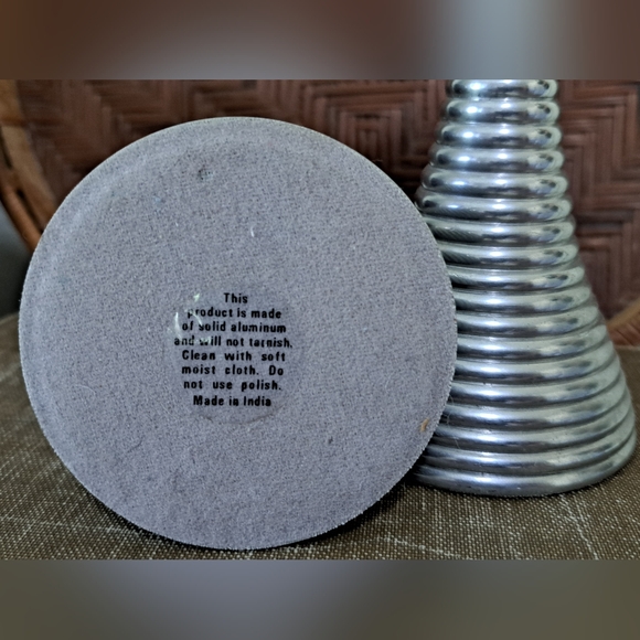 PartyLite Orbit Ribbed Aluminum Candlestick Holder Set of 2 - Picture 5 of 5